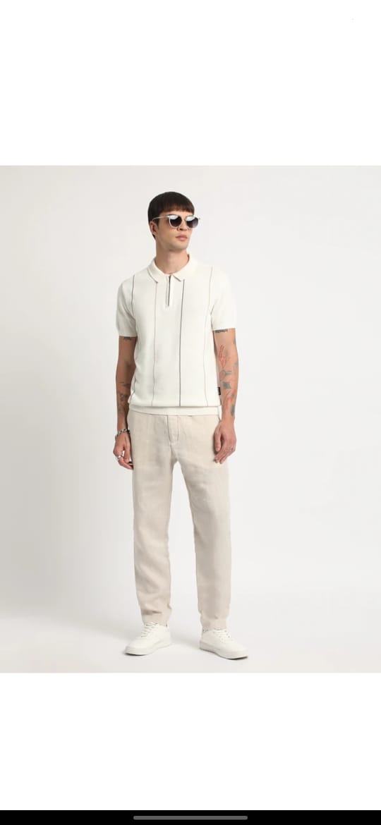 Lynox Minimalist White Polo Shirt with Zip
