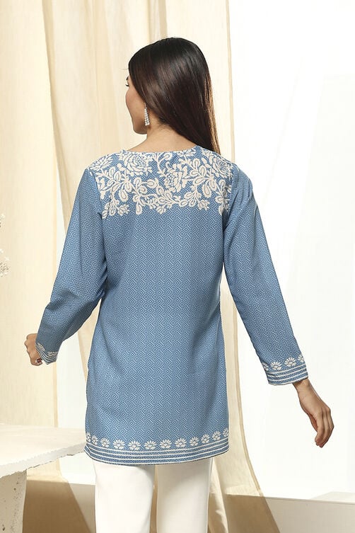 Women's Blue  Straight Embroidered Kurta